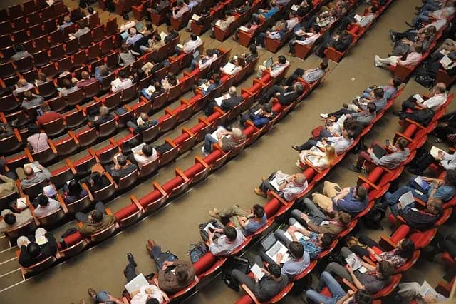 Les clés pour identifier des opportunités de réseautage en Belgique